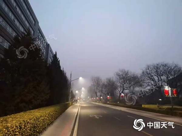 “七九”首日北京迎降温 假期后半段寒意持续1